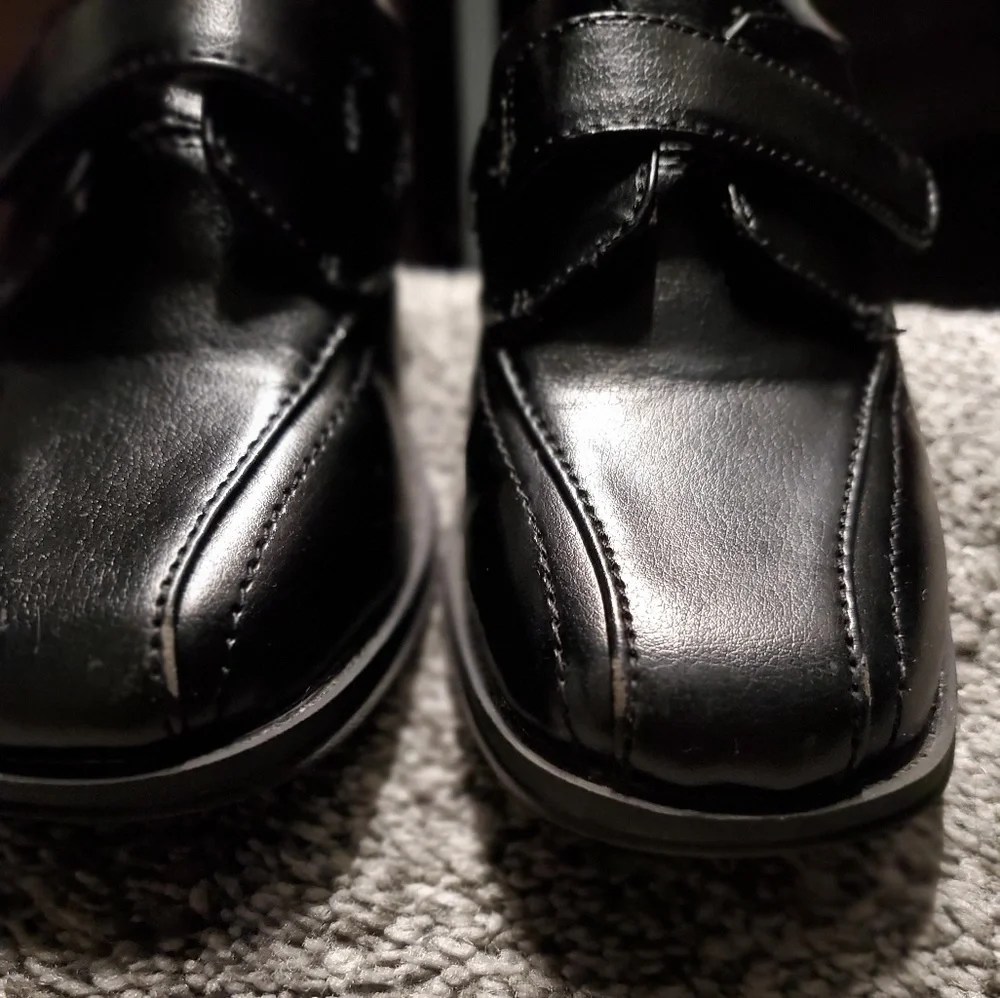 Jumping Beans Dress Shoes